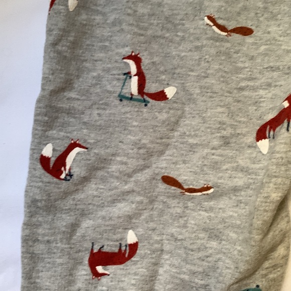 Adorable 4t fox sweatshirt with matching sweatpants - Picture 3 of 7